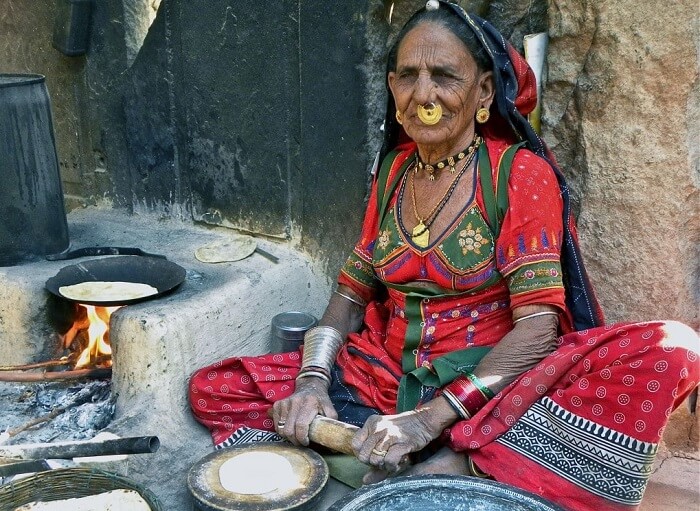 Explore rural life in Rajasthan