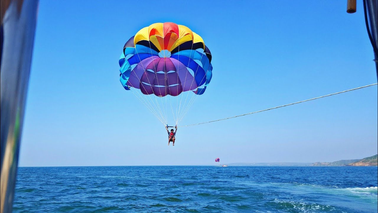 parasailing in goa
