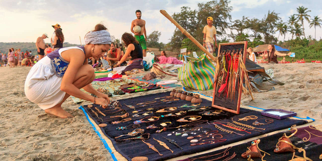  Shopping in Goa
